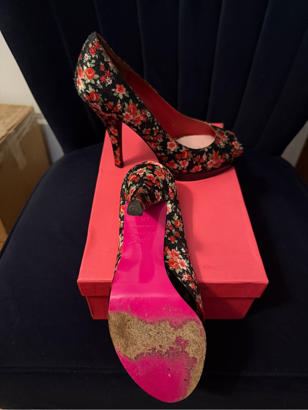 Betsey Johnson Vintage floral peep-toe platform Satin pumps - Picture 9 of 10